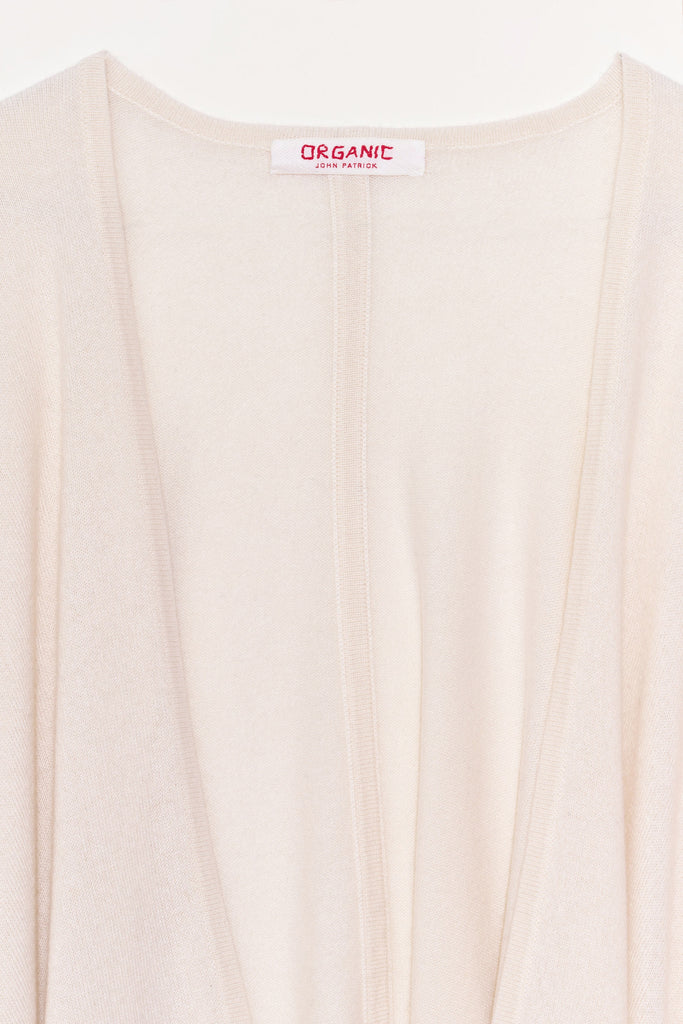 Lillia Cape in Cashmere