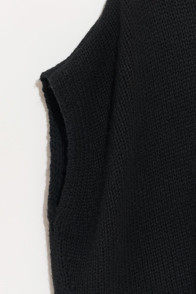Cashmere Turtleneck Gilet