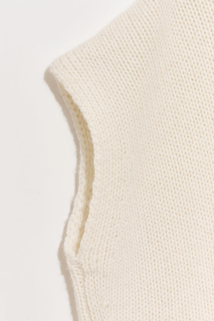 Cashmere Turtleneck Gilet