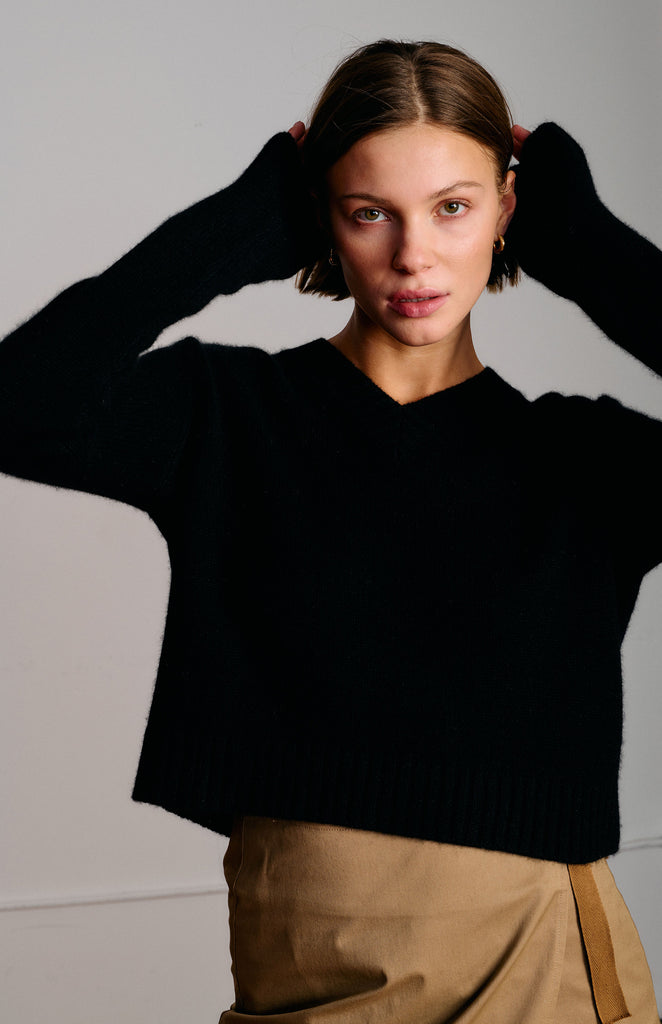Minnie Cashmere V-Neck Sweater